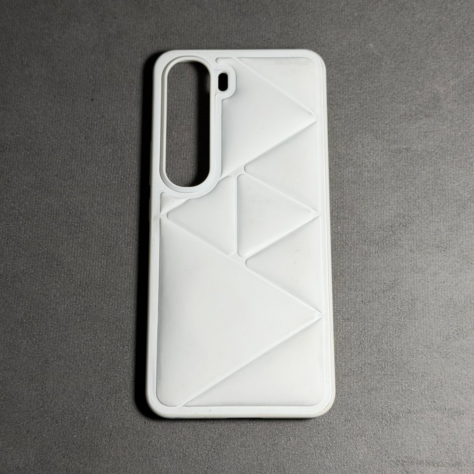Case Triangle Vivo V40 Lite